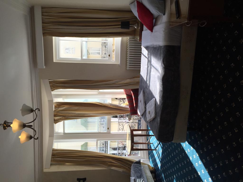 Sterling House Hotel イーストボーン エクステリア 写真