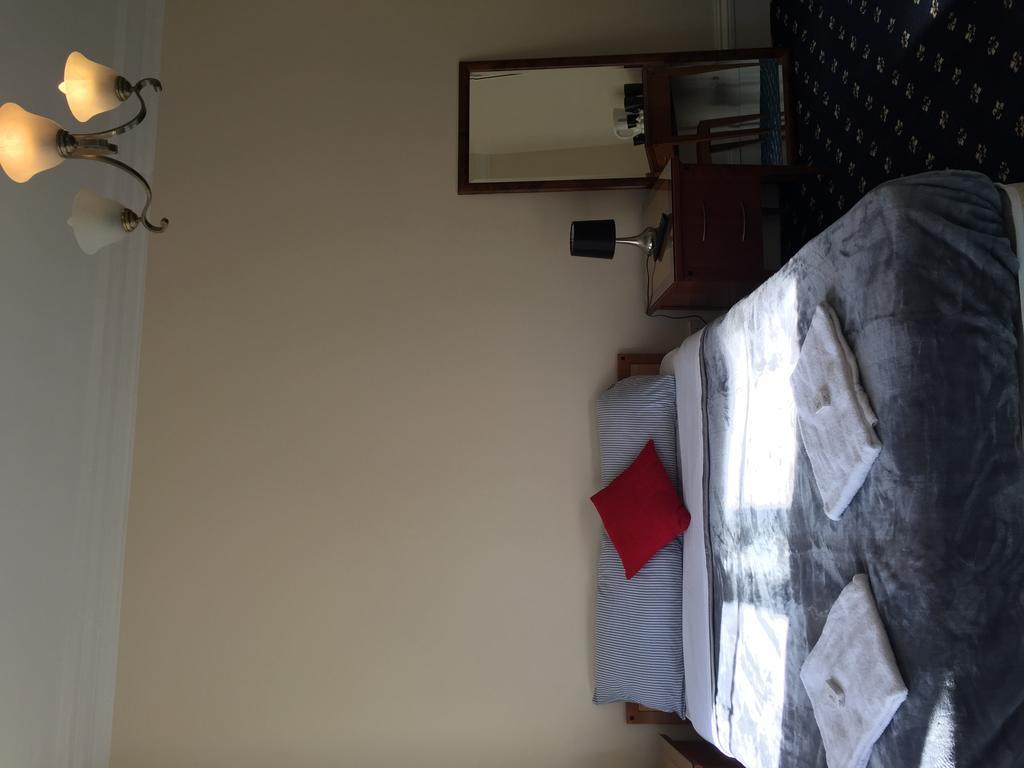 Sterling House Hotel イーストボーン エクステリア 写真